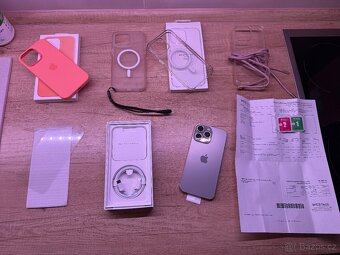 [TOP] iPhone 15 Pro Max 256GB Přírodní Titan ZÁRUKA - 3