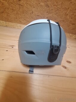 Lyžařská helma značky Arcore - 3