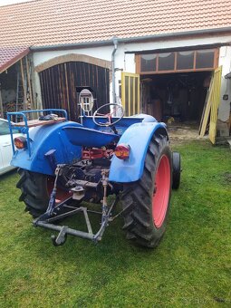 Prodám traktor Hanomag - 3