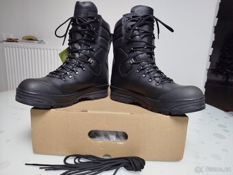 VOJENSKÉ BOTY KANADY PRABOS GORETEX-VELIKOST 9,5-44-29,5 - 3
