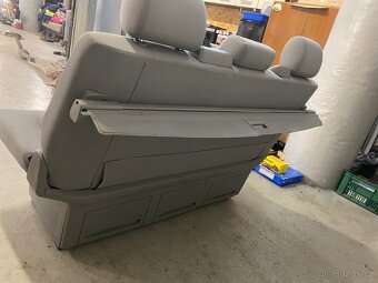 Trojsedačka Multivan T5 - 3