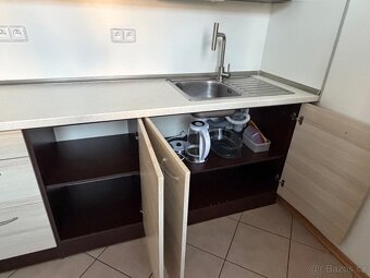 Zachovalá kuchyň - 3