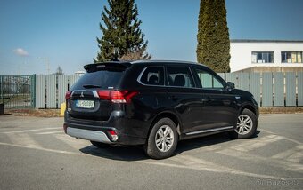 Mitsubishi Outlander PHEV 2.4 AWD - 3