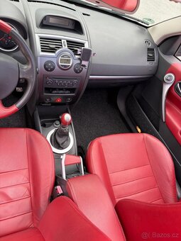 RENAULT MEGANE KABRIO 1.9DCi - 3