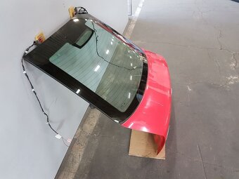 Víko kufru, 5.dveře Octavia I sedan, červené 8180 - 3