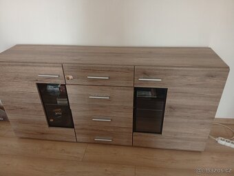 prodám obývací stěnu konferenční stolek komoda z důvodu koup - 3