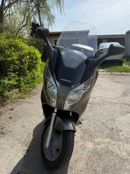 Honda S-Wing 125 - 3