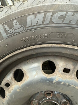 185/60R15 88T MICHELIN zimni kola - 3