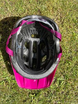 Přilba Giro dětská 47-54cm - 3