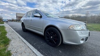Škoda Octavia 2 RS 2.0 TSI facelift - 3