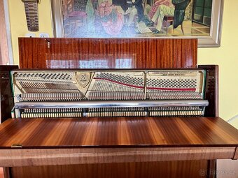 Pianino Petrof - 3