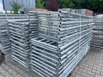 Použité Lešení Plettac 200m2 - 3