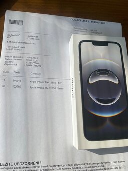 iPhone 16 e - 3