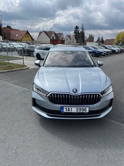 Na splátky Škoda Superb 2025 L&C - 3