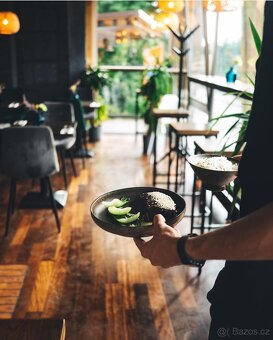 Přenechání restaurace za odstupné 1,5mil - 3