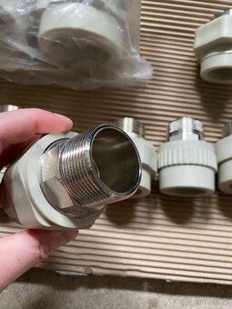 Nové PPR přechody 40 x 5/4", 63 x 2" - vnitřní, vnější z. - 3