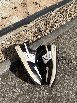 Tenisky Nike Air Force 1 07 LV8 Panda - 3