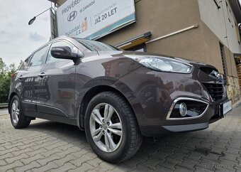 Hyundai ix35 2.0-4x4-TAŽNÉ 2t-POLOKŮŽE - 3