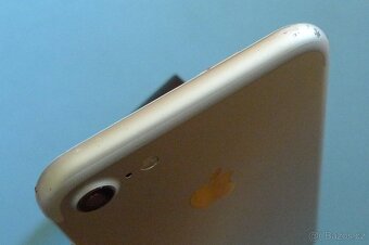 Apple iPhone 7 32 GB Baterie 90% - 3