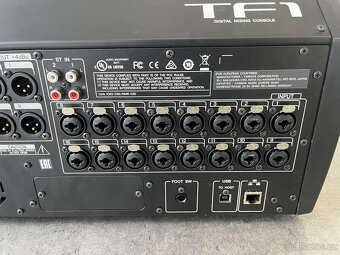 Mix Pult Yamaha TF-1 - 3