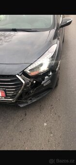 Hyundai I 40 1.7crdi automatická převodovka - 3
