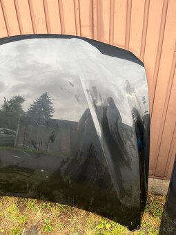 Predni kapota bmw f30 - 3