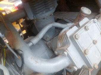 Prodam kompresor s motorem Zetor 6901 - 3