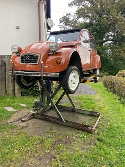 Nůžkový hydraulický zvedák - 3