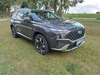 Hyundai SANTA FE 2,2 CRDI automat 4/23 PREMIUM ČR TOP 4200km - 3