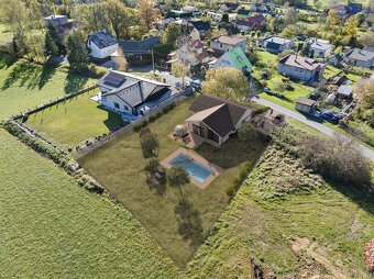 Krásný stavební pozemek v Sedlnicích - 3