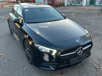 2022 Mercedes Benz A180 AMG Line Night Edition - 3