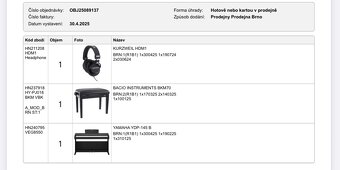 Digitální piano, stolička a studiové sluchátka - 3