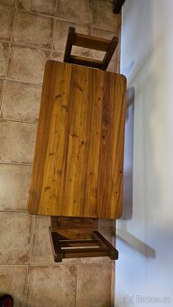 Dětský stolek a 2 židle - 3