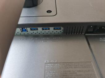 4K 60Hz IPS monitor, 4096x2160 – LG 31MU97-B - 3