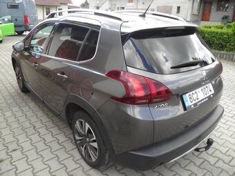 Peugeot 2008 1,2 2018 - 3