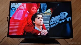 LED 40" Samsung UE40EH5300, Full HD - 3