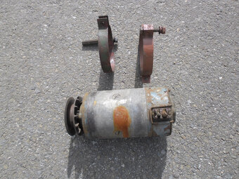 Zetor Super 50 - Dynamo - 3