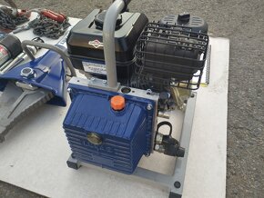 Hydraulické nůžky - hasiči - 3