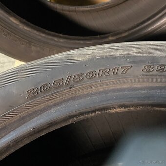 Letní pneu 205/50 R17 89V Nexen 5mm - 3