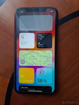 iPhone XR - 3