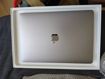 MacBook Pro 13,3" 2017 / i5 / 16GB / 512GB SSD / Silver - 3