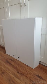 Závěsná skříňka IKEA - 3