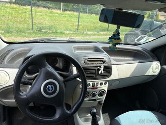 Fiat Punto 1.2 - 3