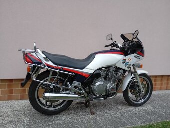 YAMAHA XJ 900 - 3