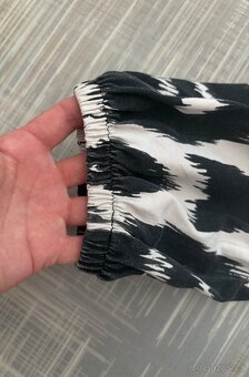 Dlouhé letní off-shoulder šaty zn.H&M - vel. XS - 3