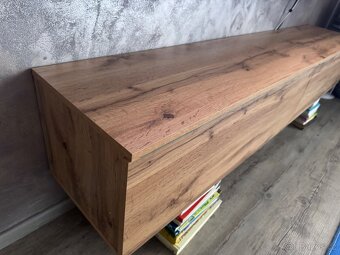 Zavesny stolek pod TV, lowboard, dub wotan -180cm -NOVA - 3