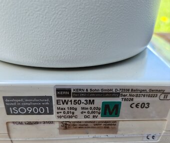 Stolní laboratorní digitální váha - 3