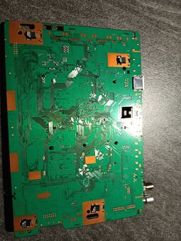 Samsung UE55AU9072 základní deska a zdroj - 3