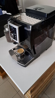 Automatický kávovar Delonghi na zrnkovou kávu - 3