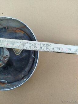 Přídavné světlo ČSSR asi škoda 706 Octavia Felicia Spartak - 3